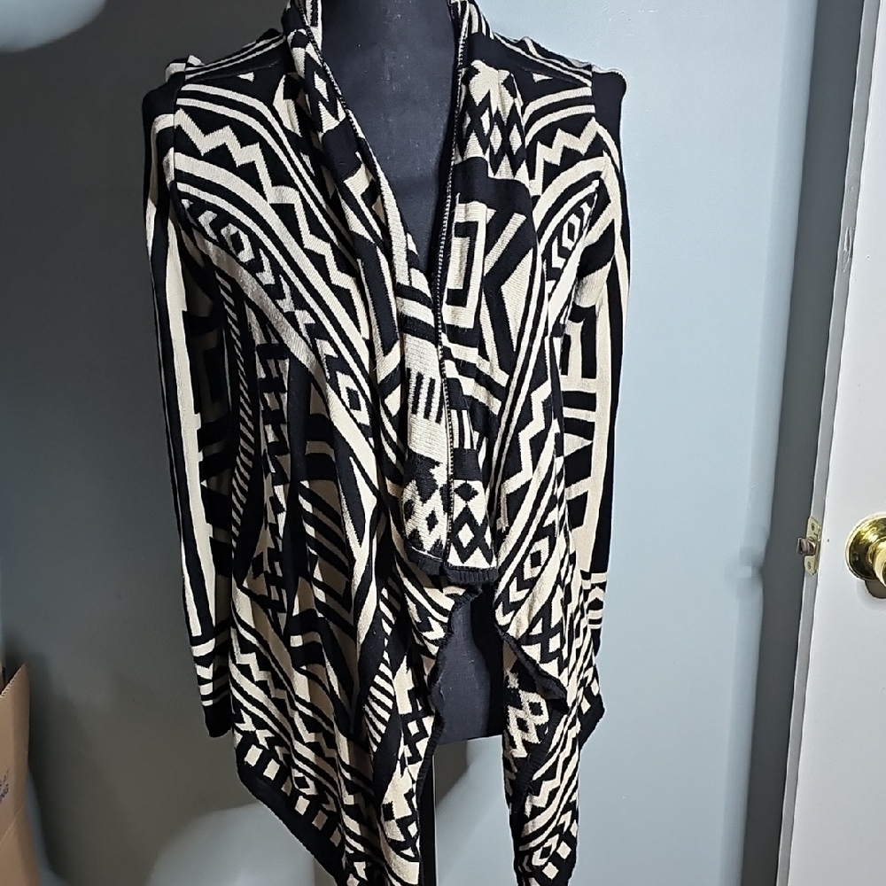Geometric Black and Cream Women's Sweater
